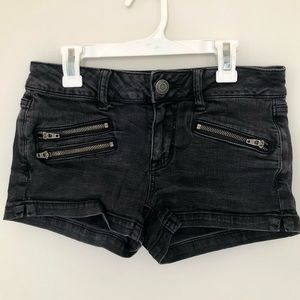 [AMERICAN EAGLE] [BLACK] [SUPER STRETCH SHORTS]